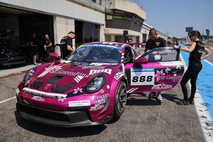 12 Hours of Paul Ricard · 2025 · photograph 8